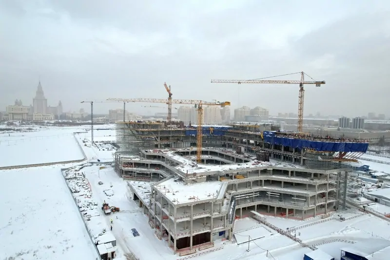 Фото: строительство «Научной долины» МГУ, 2022 год © stroi.mos.ru, образовательный кластер